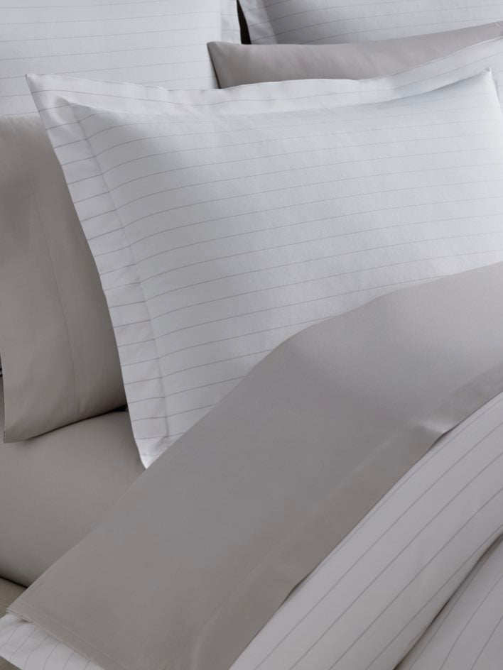 Banyan Duvet Cover Set - Turkish Silver/Signature White / Queen